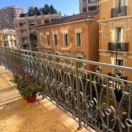 Apartment Spacious With The Balcony In Heart Of Monte-Carlo