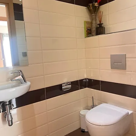 Spacious With The Balcony In Heart Of Apartamento